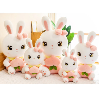 Thỏ nhồi bông ôm trái đào cao cấp