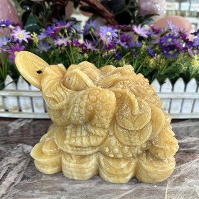 Tượng Cóc Ba Chân, Cóc Ngậm Tiền, Thiềm Thừ phong thủy chiêu tài lộc đá ngọc hoàng long - Dài 20 cm