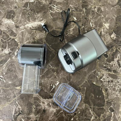 Máy thái rau củ quả đa năng 5 chế độ, thương hiệu Mỹ Camoca cao cấp VSQ-S5, công suất 500W, số lượng lưỡi dao 5 lưỡi - Hàng chính hãng