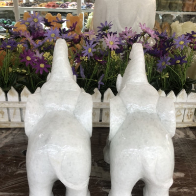 Tượng voi phong thủy đá cẩm thạch - Cao 20cm