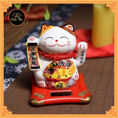 Mèo thần tài may mắn vẫy tay năng lượng mặt trời gốm sứ cao cấp