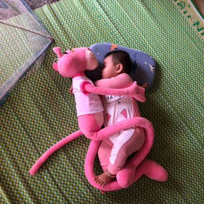 Báo hồng gấu bông cute khổng lồ - Gối ôm cho bé chống giật mình - Dài 60 cm đến 1m7 - Quà tặng người yêu hình thú Pink Panther nhồi bông
