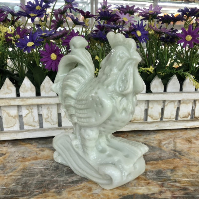 Tượng con gà giáp phong thủy đá cẩm thạch trắng xanh trang trí bàn làm việc