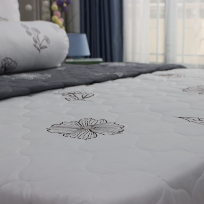 Chăn chần bông K-bedding by Everon KMP chất vải Microfiber nhiều kích thước