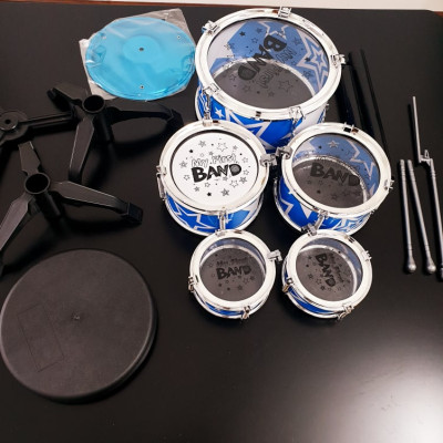 Bộ đồ chơi 5 trống kèm ghế ngồi cho bé