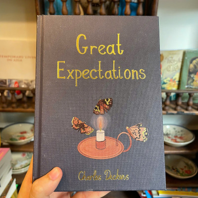 Sách - Great Expectations by Charles Dickens | Classics Bildungsroman / Ngoại văn Nhập khẩu Bìa cứng