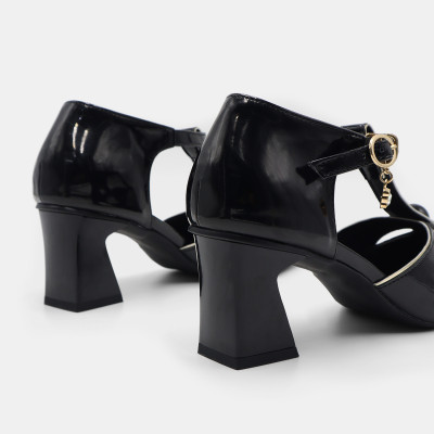 Giày sandal nữ cao gót 5 phân hàng hiệu rosata hai màu đen trắng ro535