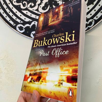 Sách - Post Office by Charles Bukowski | Fiction / Contemporary Novels / Ngoại văn Nhập khẩu