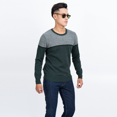 Áo len nam dài tay cổ tròn màu rêu NOVELTY 180589T