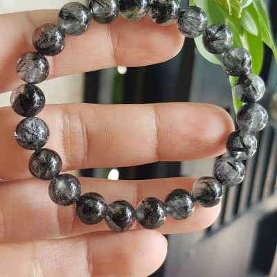 Vòng tay thạch anh tóc đen tự nhiên nữ size hạt 8mm màu đen trắng bóng đẹp hợp mệnh thủy mệnh Mộc đeo đẹp may mắn hợp mệnh tuổi tốt sức khỏe công việc  ạ