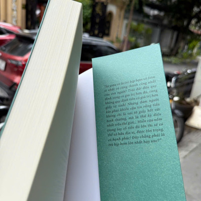 Sách - Kẻ lừa đảo ở khoang hạng nhất (Nhã Nam HCM)