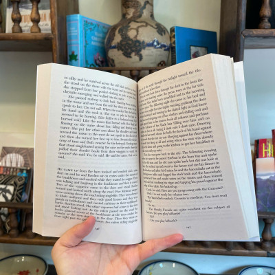 Sách - All the Pretty Horses by Cormac McCarthy_Tiểu Thuyết Tiếng Anh_Fiction/English