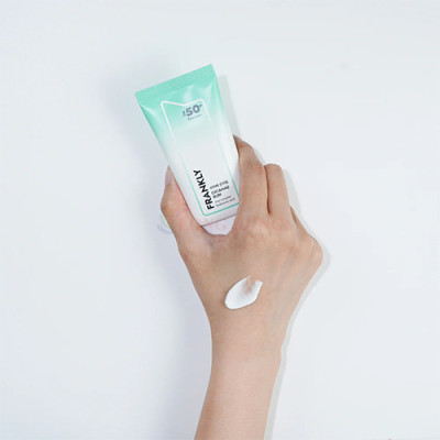 Kem chống nắng phục hồi làm dịu cho da nhạy cảm Frankly CicaHae Sunscreen SPF 50+ PA++++ (50ml) - Hàng chính hãng