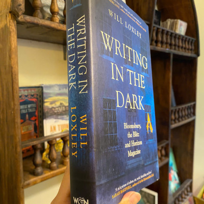 Sách - Writing in the Dark by Will Loxley | English History Nonfiction Book | Sách ngoại văn