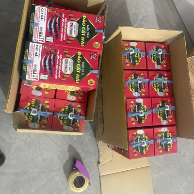 Nước Mắm Cá Thu truyền thống 29 độ đạm,Hộp 4 chai, dung tích 650ml/chai