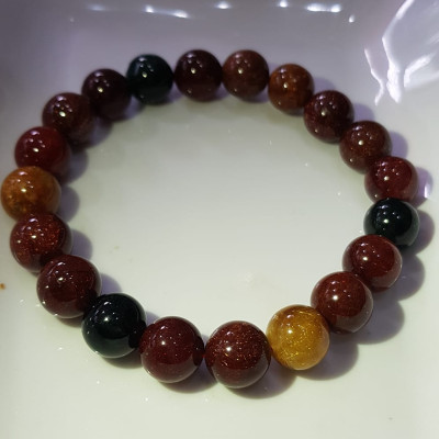 Vòng tay Nữ đá thạch anh tóc tam tài tự nhiên  Vòng vip size 10li / 10mm đậm đẹp đa sắc đậm sang trọng đẹp quyến rũ quyền lực  Ý nghĩa chiêu tài hút lộc may mắn, tài lộc tiền tài và sức khỏe món quà thật sự ý nghĩa ạ