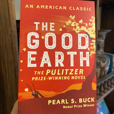 Sách - The Good Earth: An American Classic by Pearl S. Buck | Pulitzer Prize Winning Novel