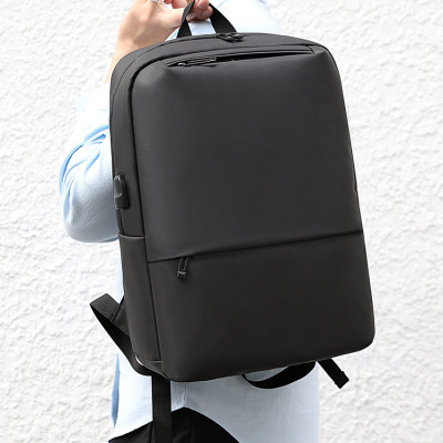 Balo laptop phong cách hiện đại - BEE GEE BLLT5607