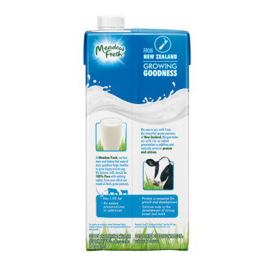 Thùng 12 hộp Sữa tươi tiệt trùng ít béo Meadow Fresh 1L