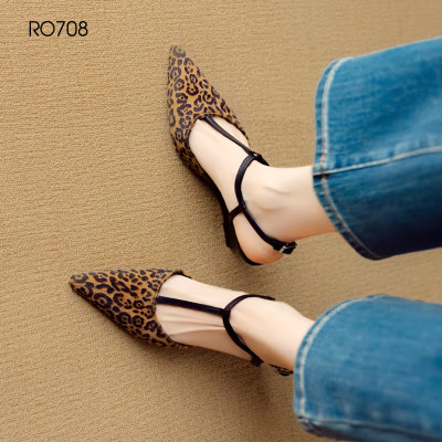 Sandal nữ đế xuồng, mũi nhọn ROSATA RO708 - 7p - Đen - BKSTORE