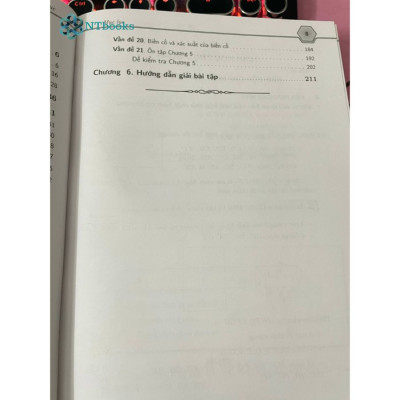 Sách Nắm chắc kiến thức và kĩ năng toán 7 Tập 2 - Hình học - Xác suất thống kê