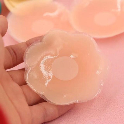 Hộp 5 Cặp Dán Ngưc Cực Chắc Sử Dụng Nhiều Lần Nipple Silicone