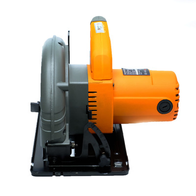 Máy Cưa Đĩa Benyu BY7102-235