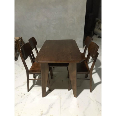 Bàn ăn 4 ghế vát cạnh gỗ sồi nga