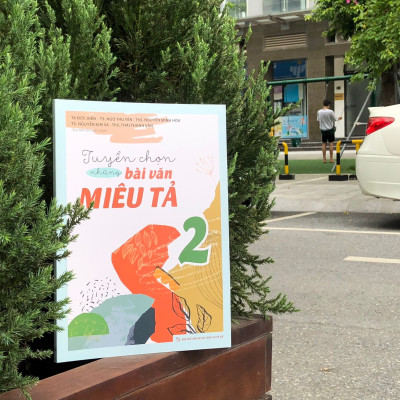 Sách: Combo Tuyển Chọn Những Bài Văn Miêu Tả 2 + Phiếu Ôn Tập Cuối Tuần Tiếng Việt Lớp 2