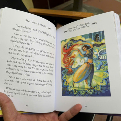 (Bìa cứng in màu) IILUSTRATED CLASSICS - NGHÌN LẺ MỘT ĐÊM – Nhiều tác giả – Mai Loan dịch – Đinh Tị Books – NXB Thanh niên