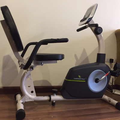 Xe đạp tập thể dục có tựa lưng BC66013 dành cho người già