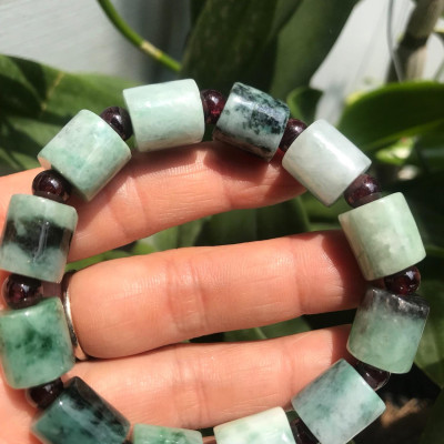 VÒNG CẨM THẠCH KHÚC TỰ NHIÊN XANH NAM ĐEO size 12mm dài 14mm 