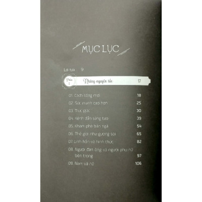 Tủ Sách Tâm Linh Thế Kỷ - Sống Trong Ánh Sáng (Bìa mềm)