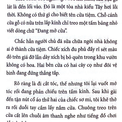 Tiệm Cắt Tóc Trông Về Phía Biển