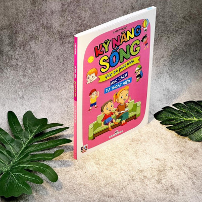 Sách - Kỹ Năng Sống Giúp Trẻ Phát Triển - Học Cách Tự Thoát Hiểm - Việt Thư