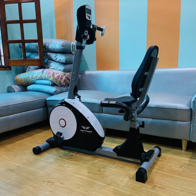 Xe đạp tập có tựa lưng K8602R