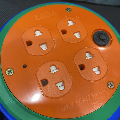 Ổ Cắm Lioa 3 Ổ Đa Năng Kéo Dài DB52-10A (Cuộn 5m)