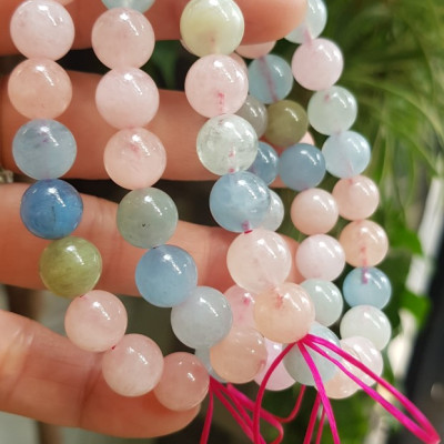  Vòng tay chuỗi đá Beryl tự nhiên đa sắc màu tươi sáng bóng mượt đẹp size hạt 9mm là sự phối hợp tông màu hồng ngọt ngào với xanh dương xanh nước biển đậm nữ đeo tay đẹp xinh tay may mắn tốt cho sức khỏe công việc tài lộc ạ