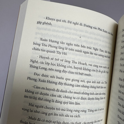 HỒ XUÂN HƯƠNG - Tiểu Thuyết Lịch Sử - Nguyễn Thế Quang – NXB Tổng hợp TP.HCM