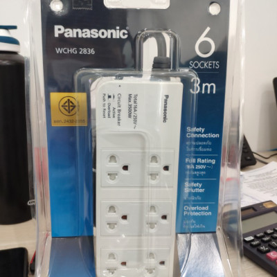 Ổ cắm Panasonic WCHG2836 3500W 6 ổ cắm 3 chấu, dây dài 3M (tặng phích chuyển MPE AD1) - Hàng chính hãng