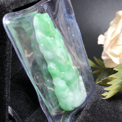 Mặt Phật Bà đứng Cẩm Thạch xanh trắng lí