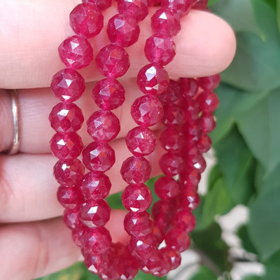 Vòng tay phong thuỷ may mắn mới đá Thạch anh dâu hồng điều đậm giác ánh sáng đẹp quấn tay kiểu 3 vòng Size hạt 7mm Vòng thạch anh dâu giác tự nhiên đậm màu điều rất đẹp Vòng chuẩn hợp nữ mệnh hoả mệnh thổ quà tặng phụ nữ quý chị đeo may mắn đẹp ạ