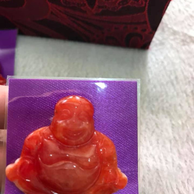 MẶT DÂY CHUYỀN PHẬT DI LẶC ĐÁ CẨM THẠCH ĐỎ ĐẸP RẺ Ạ  SIZE NGANG 39mm X Cao 36mm X Dầy 6mm  HỢP NAM NỮ MỆNH HOẢ THỔ