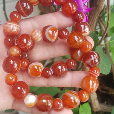 Vòng mã não đỏ kiểu hạt bầu tròn to 15mm nhỏ 10mm màu đỏ vân đẹp nam nữ mệnh hỏa mệnh thổ đeo đẹp ạ
