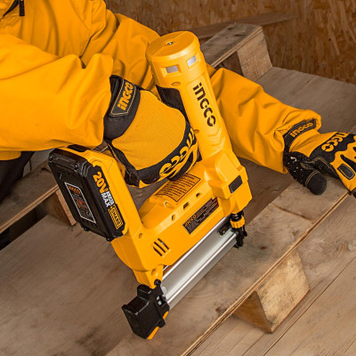 Súng bắn đinh dùng pin 20V INGCO CBNLI2002 - HÀNG CHÍNH HÃNG