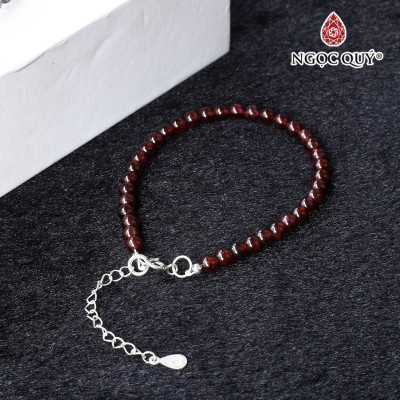 Vòng tay ngọc hồng lưu hạt mini khóa bạc mệnh hỏa, thổ - Ngọc Quý Gemstones