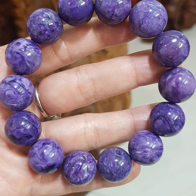 Vòng tay phong thuỷ may mắn nam đá mắt rồng tím vân tự nhiên sịn đẹp sang lắm size vòng hạt 16mm hay 16li màu tím rịm vân tự nhiên của đá mắt rồng Vòng chuẩn hợp Nam mệnh hỏa, mệnh thổ đeo rất sang đẹp hợp mệnh hợp màu hợp làm ăn may mắn tốt đẹp ạ