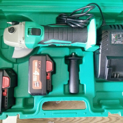 Máy Mài Góc Dùng Pin DCA ADSM100