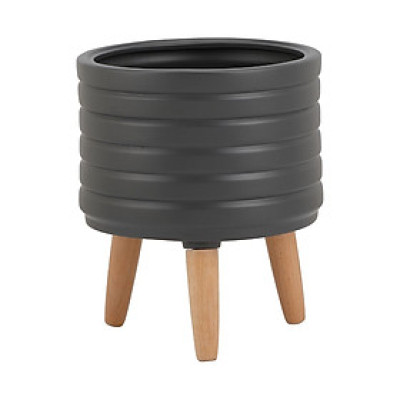 Chậu trang trí bằng sành DEARO hình trụ tròn màu xám đậm kết hợp chân đỡ bằng gỗ, kích thước 28x37cm (RxC) | Index Living Mall - Phân phối độc quyền tại Việt Nam
