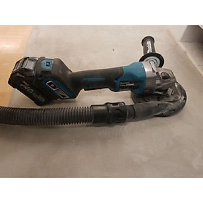 MÁY MÀI GÓC 125MM DÙNG PIN 40V (2 PIN 40V MAX 4AH VÀ 1 SẠC NHANH.) MAKITA GA029GM201 - HÀNG CHÍNH HÃNG